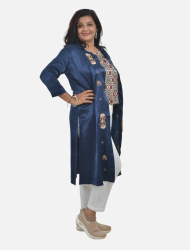 Traditional Blue Mashroo Jacket - Collared pattern 1