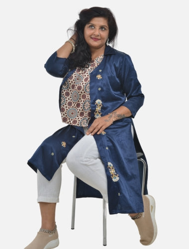 Traditional Blue Mashroo Jacket - Collared pattern 2